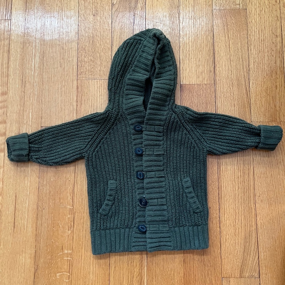 GAP 2T sweater